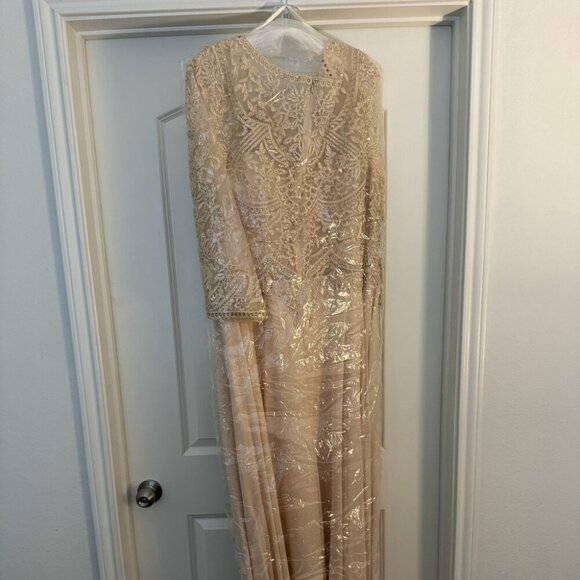 NWT May Queen MQ1615B Sheer Mother of the Bride Champagne Size 6XL - Picture 8 of 9